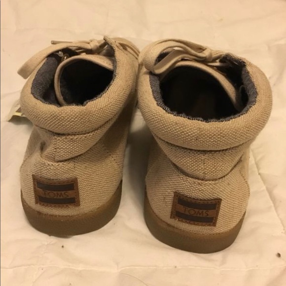 Men’s toms size 11